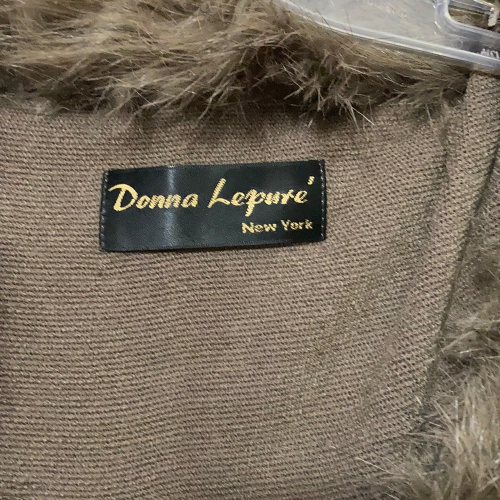 Jacket - Picture 3 of 4